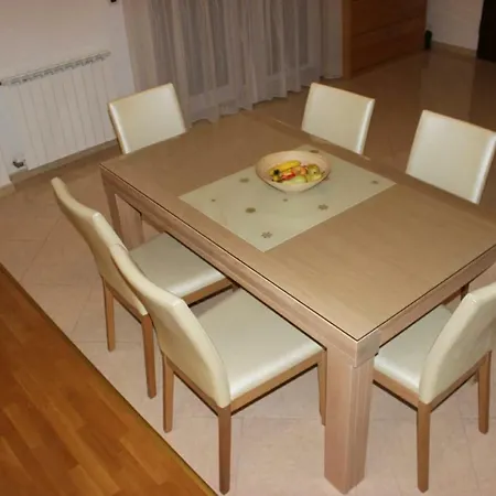 Time Out アパート Kaštela